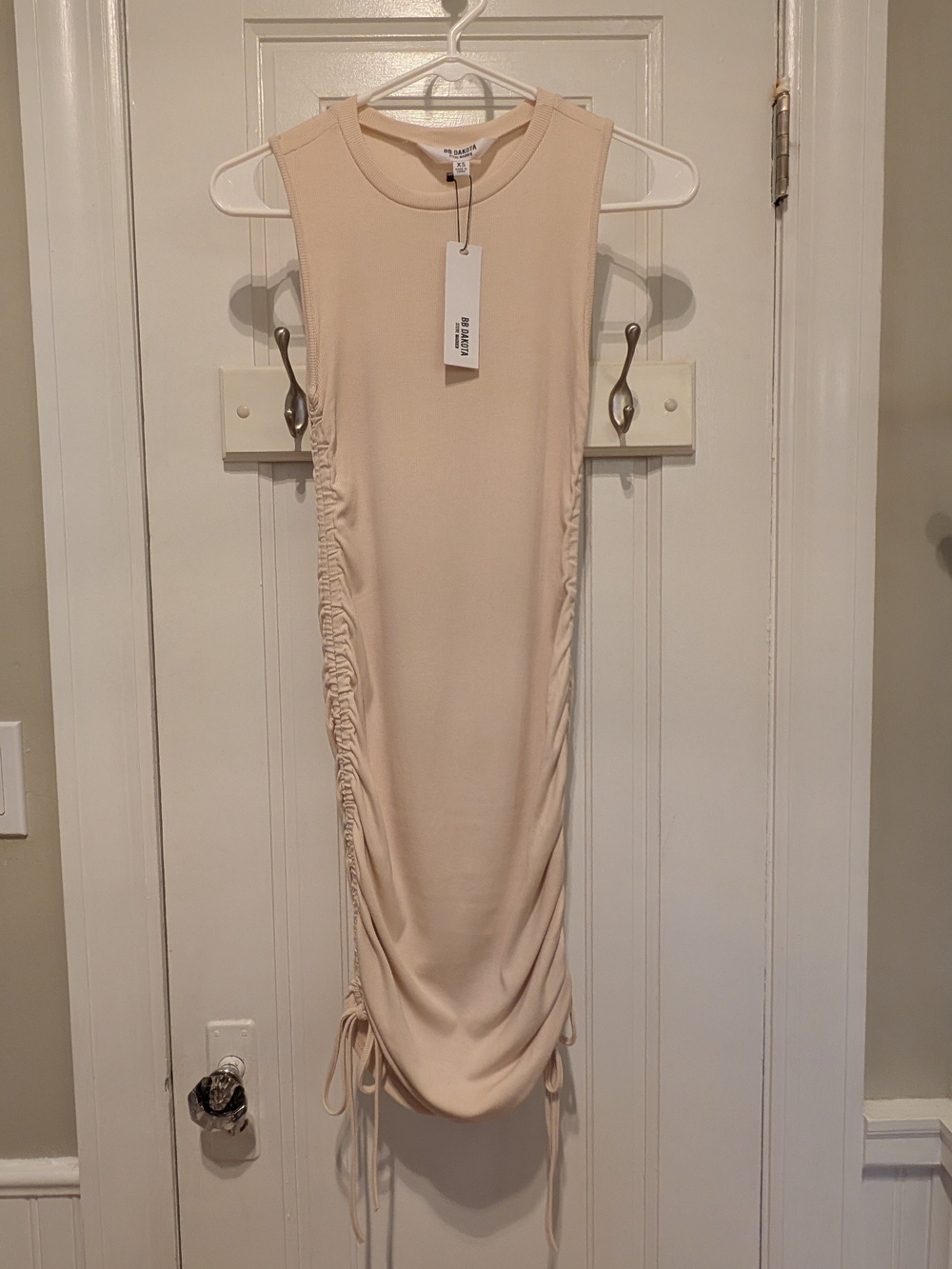 Bodycon Steve Madden Sleeveless Ruched Cream Midi Dress